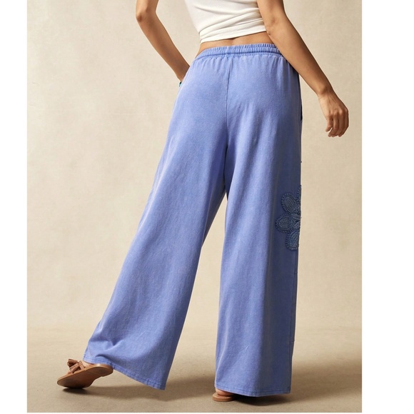 Boho Floral Patch Stretchy Drawstring Waist Wide Leg Pants - Picture 6 of 6